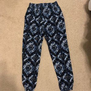 Cute Blue and Black Aztec Patterned Jogger Pant